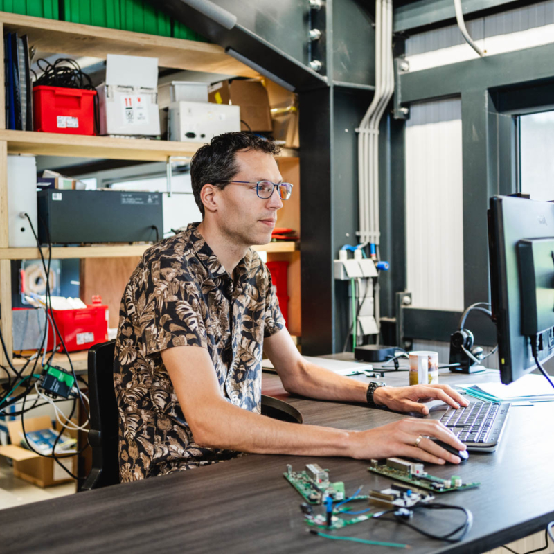 AH009567 web AH009567 web