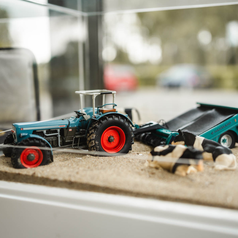 AH009867 web AH009867 web